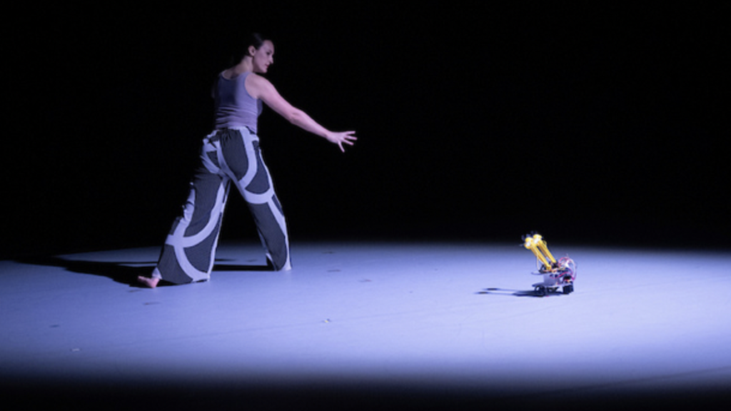 Dance_robot_pic1